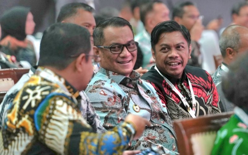 RAKORNAS. Pj Sekda Kota Makassar Firman Hamid Pagarra mewakili Wali Kota Makassar Moh Ramdhan Pomanto menghadiri Rakornas Kesiapan Kepala Daerah dalam Menjaga Netralitas ASN pada Pemilihan Serentak 2024 di Ecovention Ancol, Jakarta, Selasa (17/9/2024). foto: istimewa