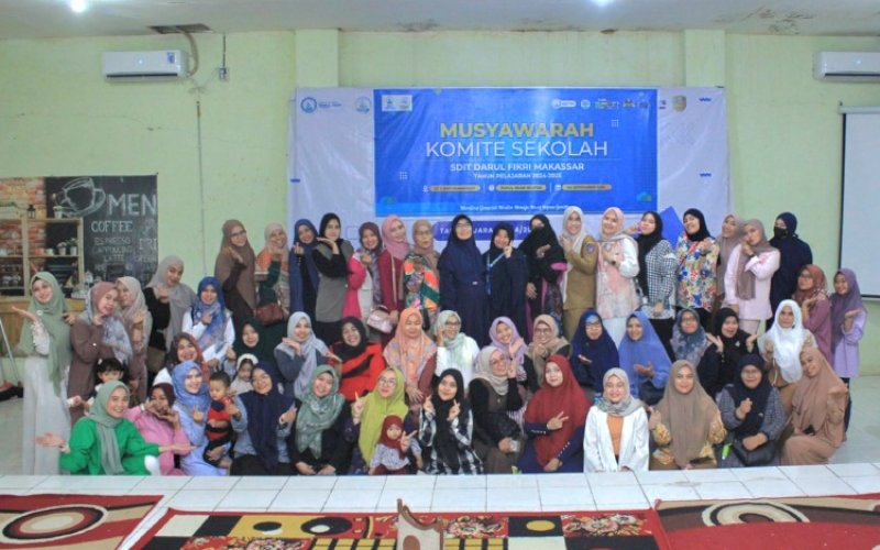 MUSYAWARAH KOMITE. Musyawarah Komite SDIT Darul Fikri Makassar Periode 2024-2026, Selasa (24/9/2024). foto: istimewa