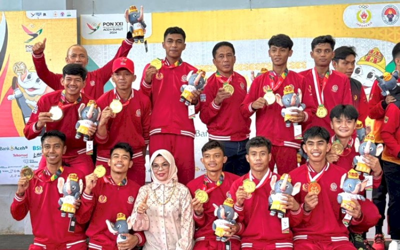 JUARA. Atlet sepak takraw Provinsi Sulsel berhasil berhasil meraih emas usai menaklukkan Jatim dalam final PON XXI Aceh-Sumut 2024. foto: istimewa