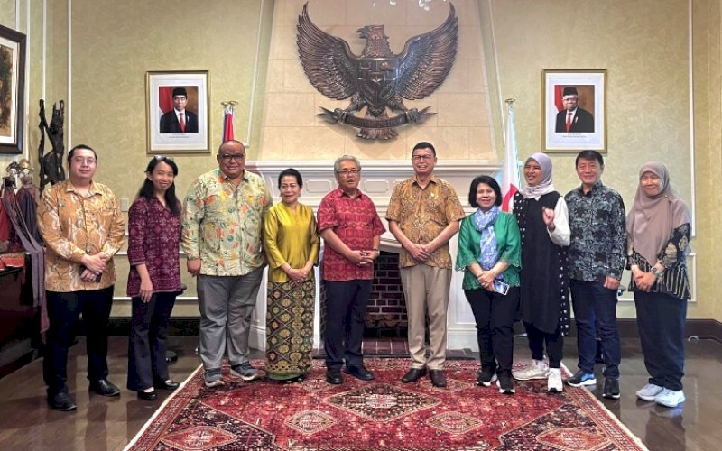 KUNJUNGAN KERJA. Kepala BPOM RI, Taruna Ikrar, melaksanakan courtesy call dengan Duta Besar Indonesia untuk Jepang sebagai bagian dari persiapan menghadiri 4th Asia Pacific USP Convention Regional Chapter Meeting, Minggu (8/9/2024). foto: istimewa