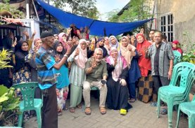 Emak-emak Sudiang Raya Siap Menangkan Amri-Rahman