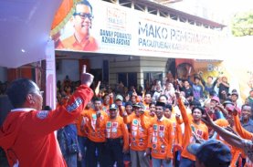 Danny Pomanto Kukuhkan Tim Pemenangan DIA di Jeneponto: Mari Kita Cerdaskan Masyarakat