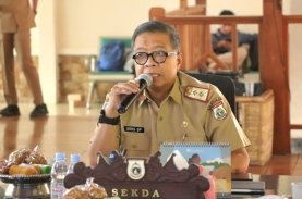 Sekda Pimpin Rapat Monev BLUD RSUD Sulbar Triwulan III 2024