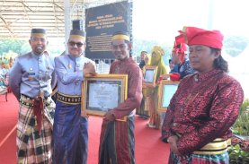 HUT Makassar Ke-417 Bertabur Penghargaan