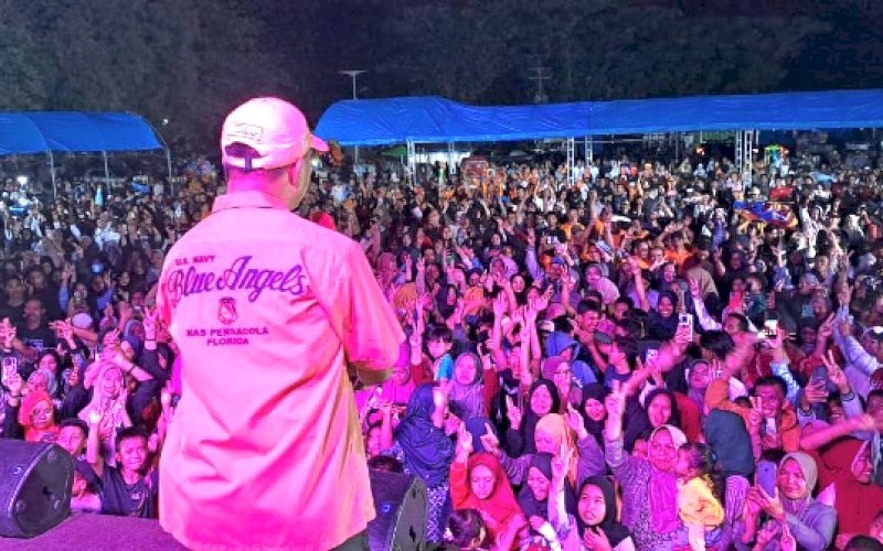 Kampanye Andi Utta-Edy Manaf Diikuti Ribuan Orang di Lapangan Bontomacinna