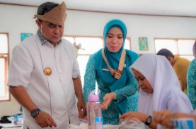 Pj Gubernur Sulbar ke SMAN 1 Pasangkayu, Siswa Antusias Ikuti Uji Coba Makan Bergizi Gratis