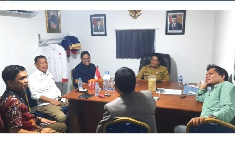 DUKUNGAN. DPRD Provinsi Sulbar memberikan apresiasi yang tinggi atas terwujudnya rute penerbangan baru yang menghubungkan Mamuju-Balikpapan (MMJ- BPN) dan Mamuju-Makassar (MMJ-MKS). foto: istimewa