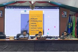 DPRD Rapat Pembahasan Ranperda RPJPD Sulbar 2025-2045