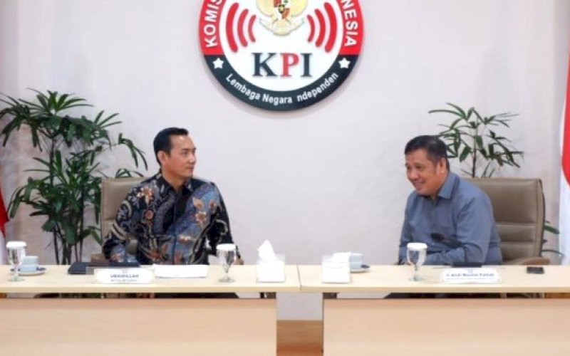 PERTEMUAN. Komisi I DPRD Provinsi Sulbar menyambangi Kantor KPI Pusat di Jakarta, Rabu (31/7/2024). foto: istimewa