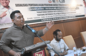 Imam Musakkar Edukasi Pentingnya Rutin Membayar Retribusi Sampah