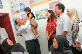Pj Gubernur Launching Posyandu Era Baru Se-Sulsel