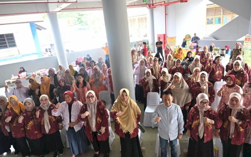 GPM. Dinas Ketahanan Pangan (DKP) Kota Makassar bersama TP PKK Kota Makassar menggelar Gerakan Pangan Murah (GPM). foto: istimewa