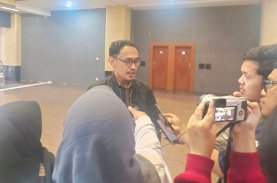 Dinas BMBK Sulsel Sigap Tangani Jalan Amblas dan Bersihkan Material Longsor Akibat Cuaca Ekstrem