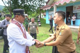 Temui Masyarakat Kalumpang, Pj Gubernur Sulbar Ajak Perbanyak Menanam dan Manfaatkan Kearifan Pangan Lokal
