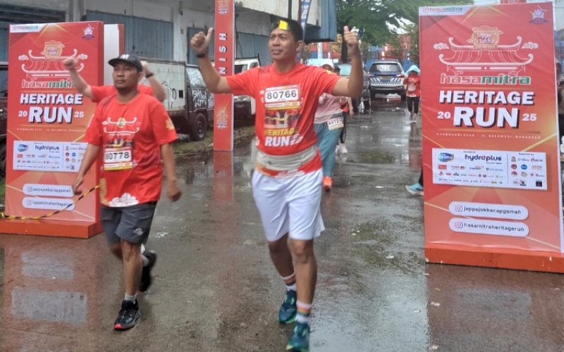 HERITAGE RUN. Perayaan Festival Jappa Jokka Cap Go Meh 2025 semakin semarak dengan digelarnya ajang Heritage Run, yang berlangsung pada hari kedua festival, Minggu (9/2/2025). foto: istimewa
