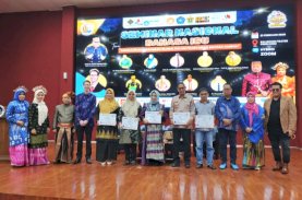 Pemkot Makassar Terima Penghargaan Pelestarian dan Perlindungan Bahasa Daerah