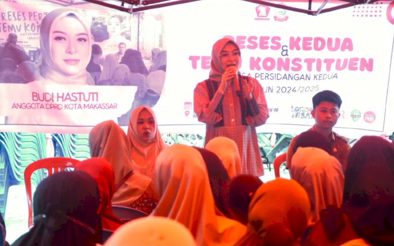 RESES. Anggota DPRD Kota Makassar, Budi Hastuti, menggelar reses perdananya di Jl Mannuruki II, Kelurahan Mangasa, Kecamatan Tamalate, Kota Makassar, Senin (10/3/2025). foto: istimewa