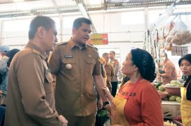 Bupati Bantaeng Pimpin TPID Tinjau Pasar