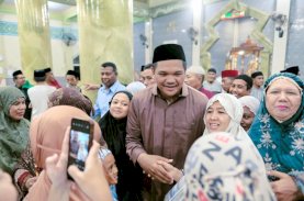 Safari Ramadan di Masjid Tangnga-tangnga, Bupati Bantaeng Berikan Bantuan