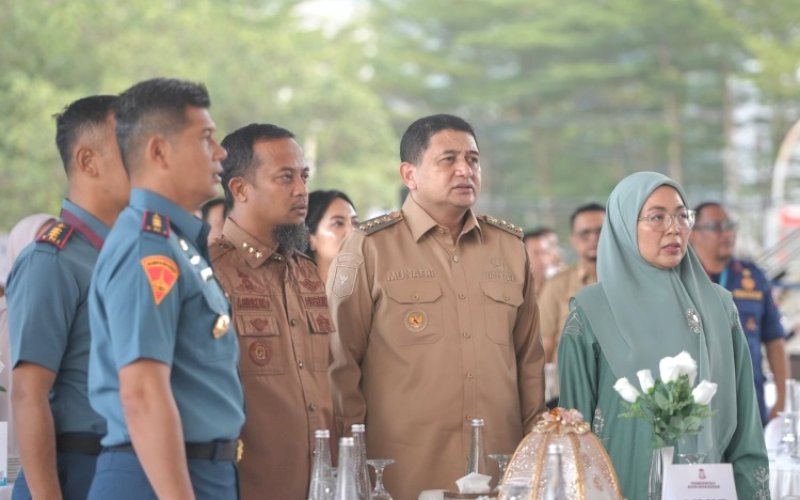 MUSRENBANG. Gubernur Sulsel Andi Sudirman Sulaiman didampingi Wali Kota Makassar Munafri Arifuddin menghadiri Musrenbang RPJMD Kota Makassar 2025-2029 di Lapangan Karebosi Makassar, Senin (5/5/2025). foto: istimewa
