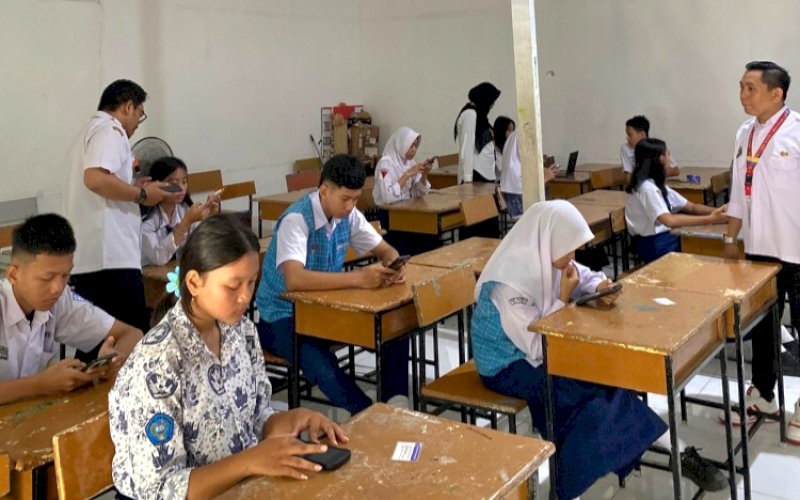 TPA SPMB. Pelaksanaan TPA SPMB 2025&nbsp;tingkat SMA di SMAN 1 Makassar, Kamis (15/5/2025). foto: istimewa