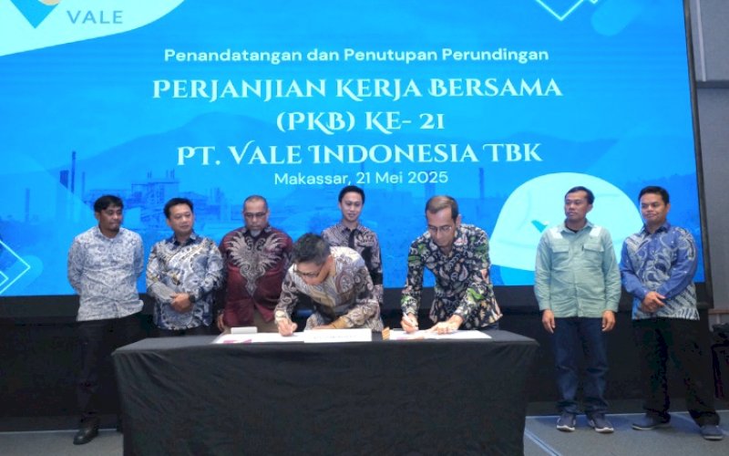 PENANDATANGANAN. PT Vale Indonesia resmi menandatangani Perjanjian Kerja Bersama (PKB) ke-21 bersama serikat pekerja dalam sebuah forum penuh semangat kolaborasi dan kesetaraan di Makassar, Selasa (21/5/2025). foto: istimewa