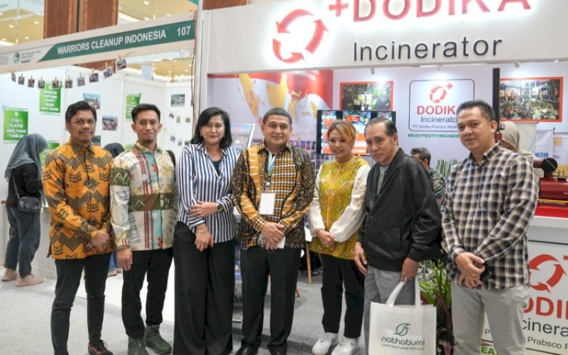 RAKORNAS. Wali Kota Makassar, Munafri Arifuddin, bersama rombongan menghadiri Rapat Koordinasi Nasional (Rakornas) Pengelolaan Sampah 2025 dalam rangka memperingati Hari Lingkungan Hidup Nasional di Jakarta International Convention Center (JICC), Jakarta, Minggu (22/6/2025). foto: istimewa