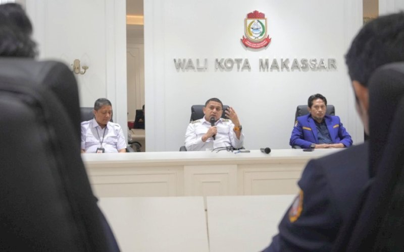 AUDIENSI. Wali Kota Makassar, Munafri Arifuddin, menerima audiensi pengurus Karang Taruna Kota Makassar di Kantor Balai Kota Makassar, Rabu (11/6/2025). foto: istimewa