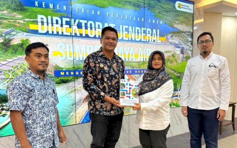 PERTEMUAN. Bupati Bantaeng, M Fathul Fauzi Nurdin, menemui Direktur Jenderal Sumber Daya Air Kementerian Pekerjaan Umum di Jakarta, Selasa (3/6/2025). foto: istimewa