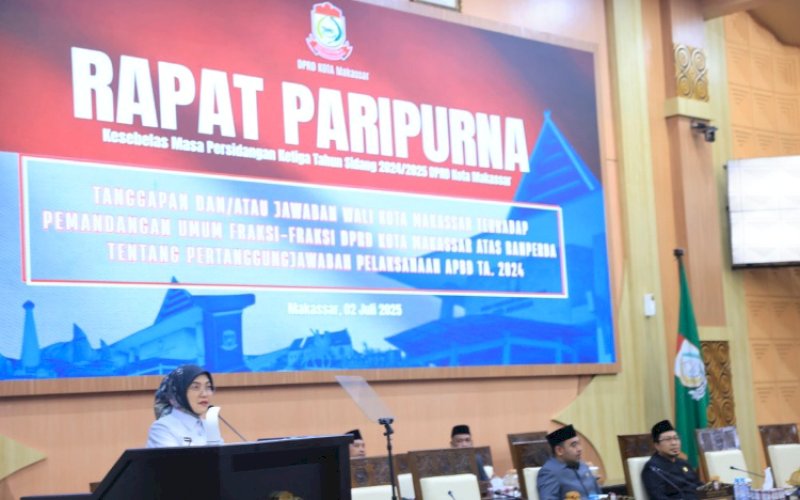 RAPAT PARIPURNA. Wakil Wali Kota Makassar, Aliyah Mustika Ilham, menghadiri Rapat Paripurna Kesebelas Masa Persidangan Ketiga Tahun Sidang 2024/2025 DPRD Kota Makassar di Kantor DPRD Kota Makassar, Rabu (2/7/2025). foto: istimewa
