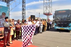 Gubernur Luncurkan Bus Trans Sulsel, 27 Armada Resmi Beroperasi di Mamminasata