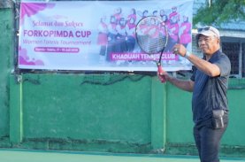 Diinisiasi Ketua PN Bulukumba, Andi Utta Buka Turnamen Tenis Perempuan Forkopimda