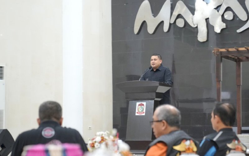 JAMUAN. Wali Kota Makassar, Munafri Arifuddin, saat menjamu rombongan HDCI di Rumah Jabatan Wali Kota Makassar, Sabtu (12/7/2025). foto: istimewa