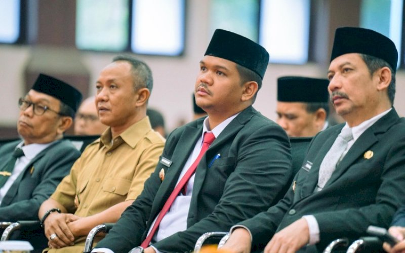 PENGUKUHAN. Bupati Bantaeng, M Fathul Fauzy Nurdin (kedua kanan), menghadiri pengukuhan Rasono sebagai Kepala Perwakilan BPKP Provinsi Sulsel di Kantor Gubernur Sulsel, Senin (14/7/2025). foto: istimewa