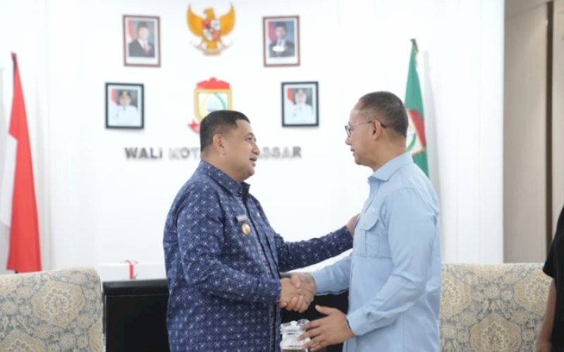 PERTEMUAN. Wali Kota Makassar Munafri Arifuddin menerima Wakil Ketua MPR RI Eddy Soeparno, yang melakukan kunjungan kerja ke Makassar, Kamis (28/8/2025). foto: istimewa