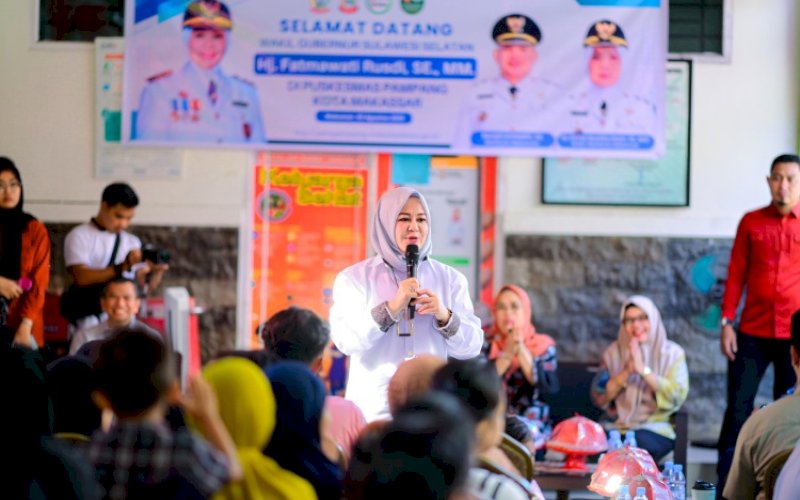 SOSIALISASI. Wakil Gubernur Sulsel, Fatmawati Rusdi, menghadiri sosialisasi Program Genting (Gerakan Orang Tua Asuh untuk Anak Stunting) di Puskesmas Pampang, Kecamatan Panakkukang, Kota Makassar, Sabtu (2/8/2025). foto: istimewa