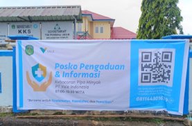 Gotong Royong Tangani Kebocoran Pipa Minyak Vale