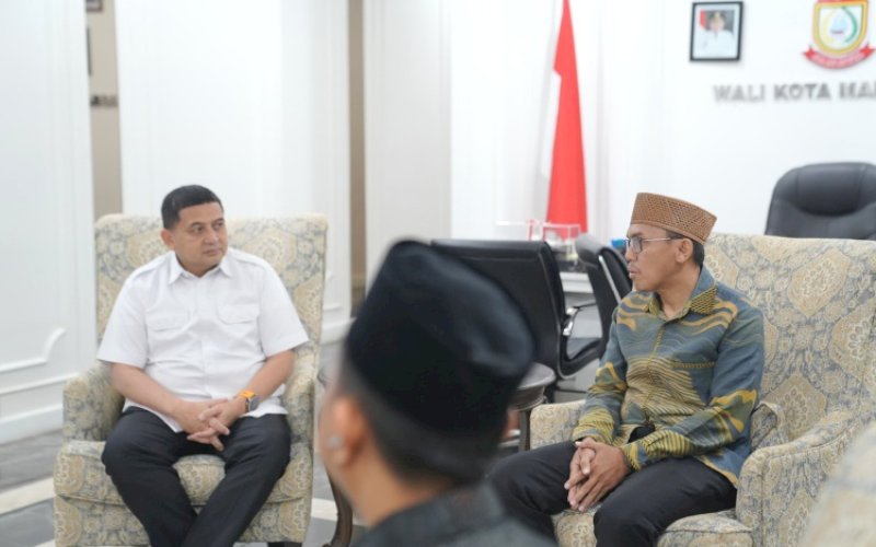 AUDIENSI. Wali Kota Makassar, Munafri Arifuddin, menerima audiensi Pengurus Wahdah Islamiyah yang dipimpin Ketua DPD Wahdah Islamiyah Makassar, Gishar Hamka, di Balai Kota Makassar, Rabu (3/9/2025). foto: istimewa