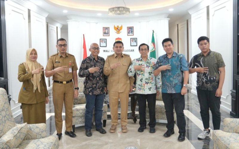 PERTEMUAN. Wali Kota Makassar, Munafri Arifuddin, saat menerima audiensi jajaran STIE Ciputra Makassar, Selasa (23/9/2025). foto: istimewa