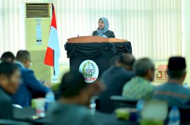 Wagub Bacakan Jawaban Gubernur Sulsel Terkait Ranperda Perubahan APBD 2025