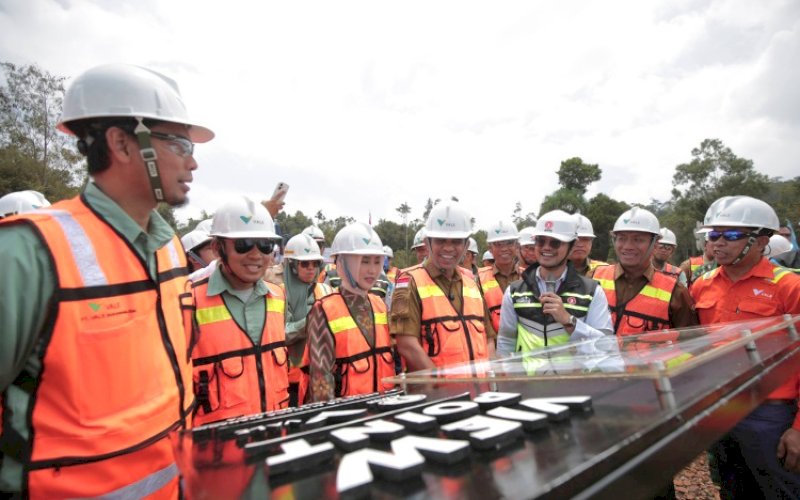 CEREMONY. PT Vale Indonesia Tbk (PT Vale) menggelar kegiatan Ceremony First Cut Bahodopi Block 1 yang berlangsung di Pit Myara, Senin (8/9/2025). foto: istimewa