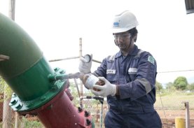 Pemulihan Towuti, Vale Fokus Bersihkan Sisa Tumpahan dan Tanggapi Aduan Warga