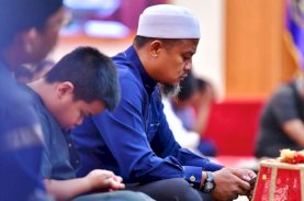 Gubernur Sulsel Hadiri Kajian Islam Ilmiah Menjaga Diri dan Keluarga dari Api Neraka