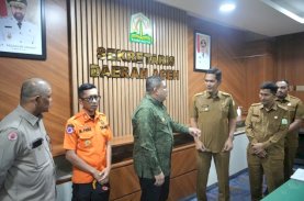Wali Kota Makassar Antar Langsung Bantuan untuk Korban Bencana di Aceh-Sumatra