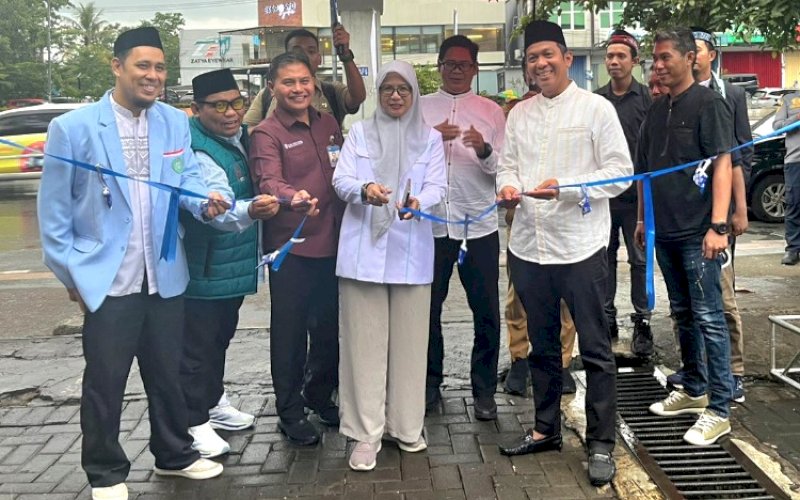 PEMBUKAAN. Suasana pembukaan Andalan Ngabuburit di Pelataran Parkir Dinas Koperasi & UKM Provinsi Sulsel, Jl AP Pettarani, Kota Makassar, Senin (23/2/2026). foto: istimewa