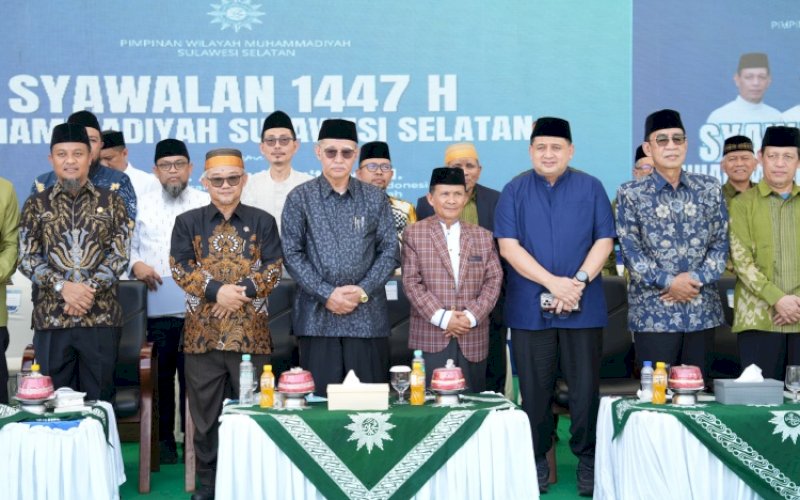 SYAWALAN. Wali Kota Makassar, Munafri Arifuddin, menghadiri Forum Silaturahmi Syawalan 1447 Hijriah yang diselenggarakan Pimpinan Wilayah Muhammadiyah (PWM) Sulsel di Halaman Pusat Dakwah Muhammadiyah Sulsel, Sabtu (28/3/2026). foto: istimewa