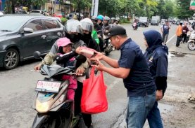 Nasdem Berbagi Takjil di Bontoala dan Panakkukang