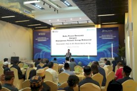 Pelindo Regional 4 Buka Puasa Bersama Pedagang Asongan Pelabuhan Makassar