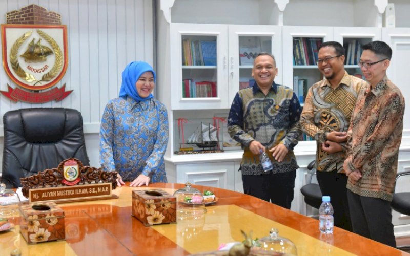 AUDIENSI. Wakil Wali Kota Makassar, Aliyah Mustika Ilham, menerima audiensi Ikatan Akuntan Indonesia (IAI) Wilayah Sulsel di Ruang Rapat Wakil Wali Kota, Jumat (24/4/2026). foto: istimewa