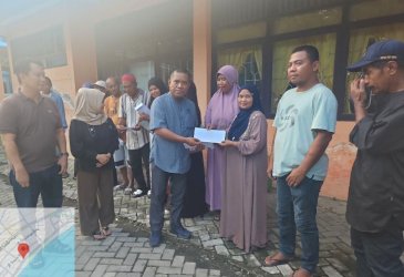 Andi Sudirman Sulaiman Bantu Korban Kebakaran di Bulukumba